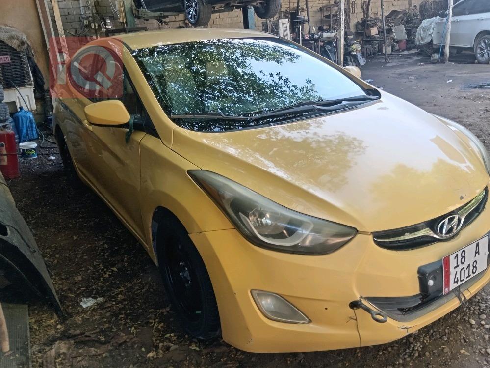 هیوندای ئەلەنترا